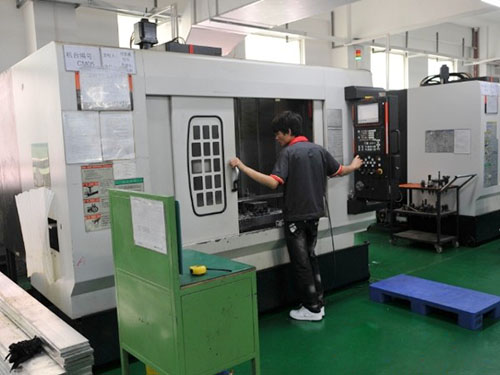 三轴线轨高速机